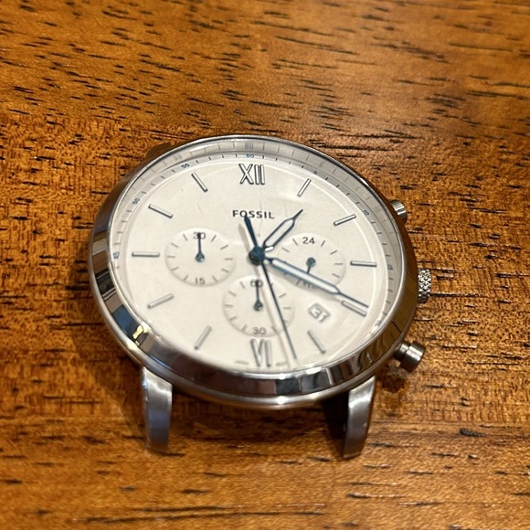 Fossil Chronograph Watch - Picture 3 of 9